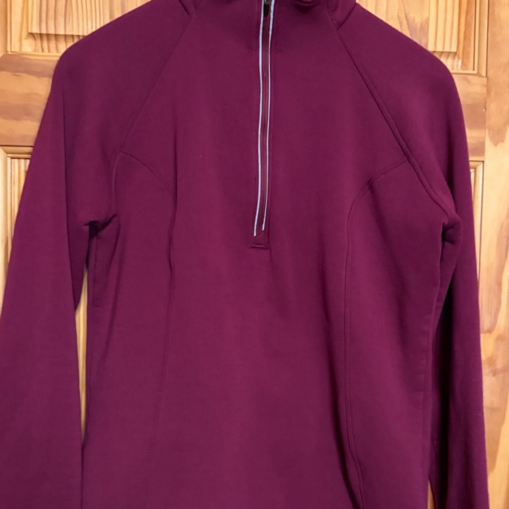 REI half-zip fleece pullover in Burgandy - Picture 4 of 10